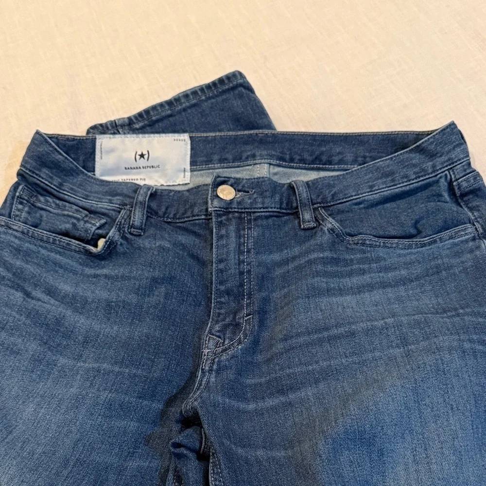 Banana Republic Men’s Jeans – Classic Blue Denim – size 32x32